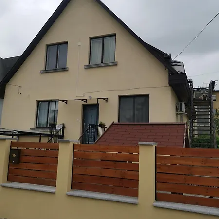 All-in-a Good Space Budapest