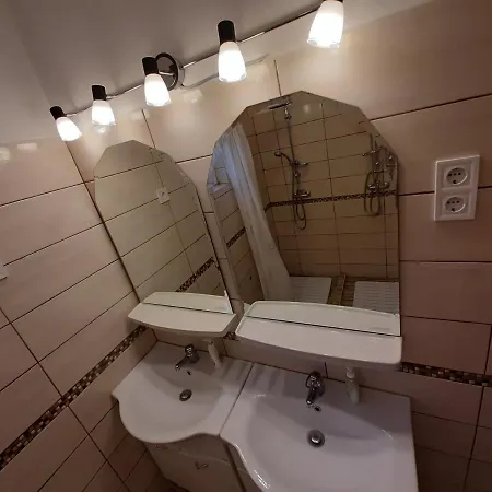 All-in-a Good Space Homestay *