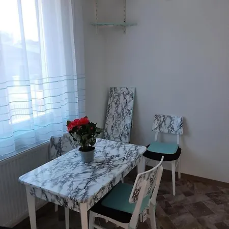 All-in-a Good Space Budapest