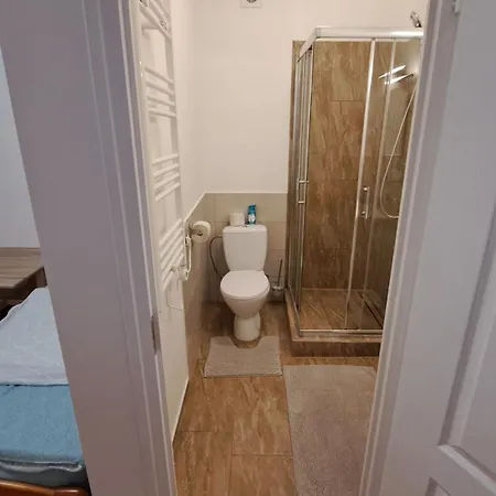 All-in-a Good Space Budapest